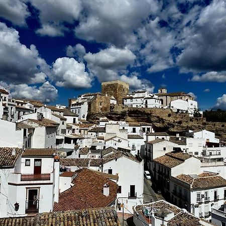 Casa De Las Lanzas Setenil De Las Bodegas Extérieur photo