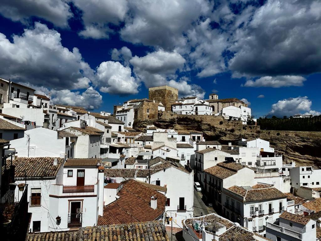 Casa De Las Lanzas Setenil De Las Bodegas Extérieur photo